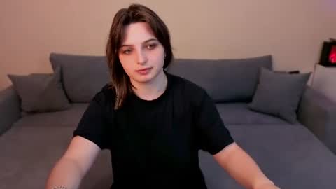 tender_meow online show from July 13, 7:19 pm