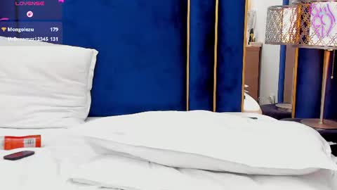 TennyShy online show from August 10, 2:13 am
