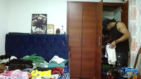 teoyes_ online show from July 12, 1:12 am