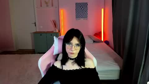 teresaron online show from August 13, 4:04 am