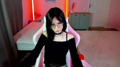 teresaron online show from August 13, 7:22 am