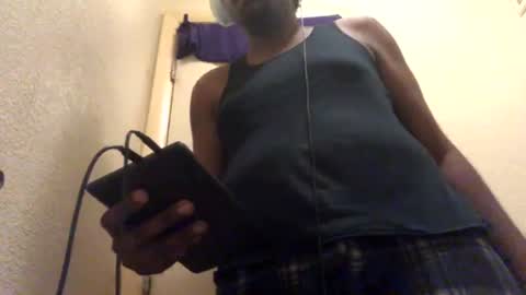 Call me Jason online show from August 11, 3:47 pm
