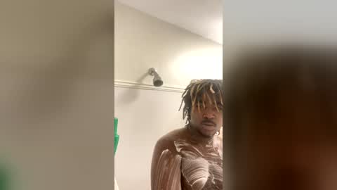 terrancethatarrantula198 online show from June 16, 7:40 am