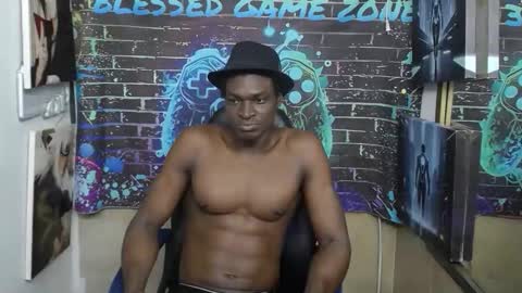 terry_zyzz online show from May 17, 12:17 pm