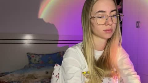 tessa_calmness online show from June 25, 3:53 am