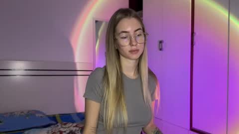 tessa_calmness online show from August 7, 8:25 am