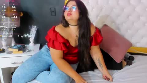 TERESA  online show from August 3, 9:00 pm
