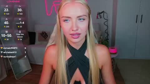 TessaHamilton online show from July 31, 6:02 pm