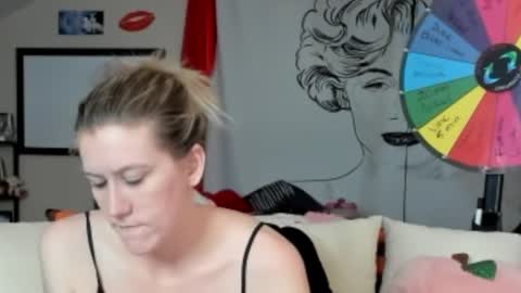 peach online show from August 10, 5:09 am