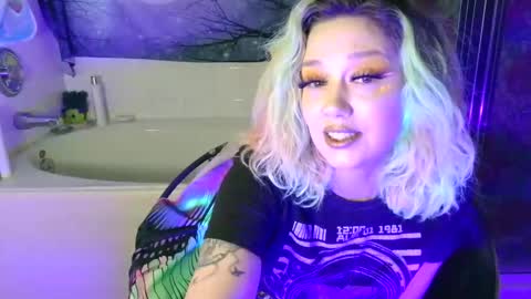 TEXASGIRLLLL online show from May 27, 1:13 pm