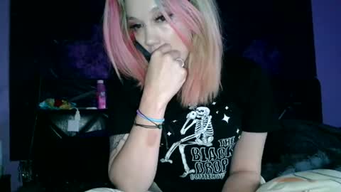 TEXASGIRLLLL online show from August 12, 6:54 pm