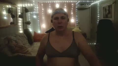 tglacey online show from March 17, 7:41 pm