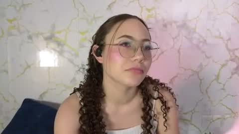  Thalia Anderson  online show from July 31, 6:19 am