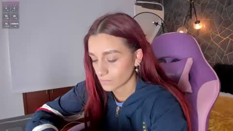 THALIRA ANGELS online show from August 11, 3:03 pm