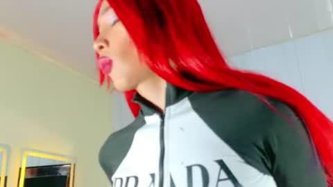 thamara_roberts online show from August 2, 2:40 am