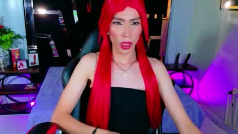 thamara_roberts online show from August 15, 4:38 am