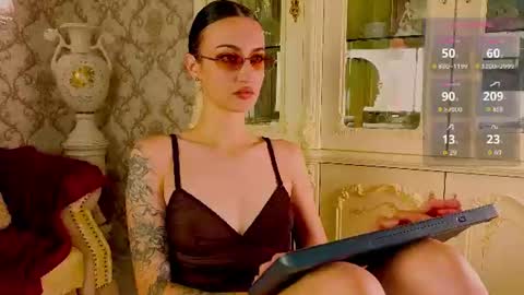 that_eva online show from August 1, 11:27 am