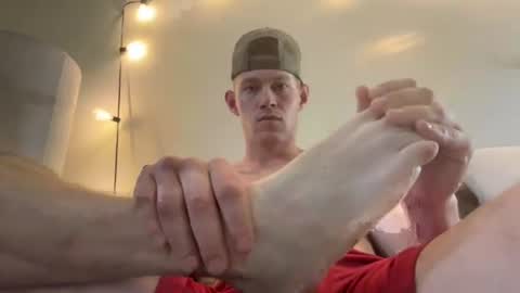 thatbro223 online show from August 12, 7:16 pm