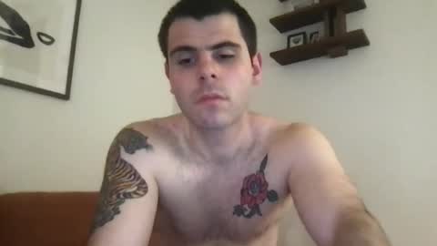 thatfeelsgoood online show from April 15, 3:13 am