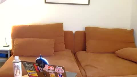 thatfeelsgoood online show from April 18, 10:52 pm