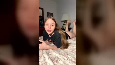thatgirlnessa online show from April 29, 9:50 pm
