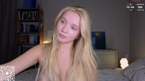 Alice online show from August 15, 5:50 pm