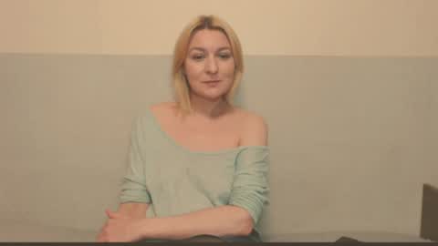 Eva online show from June 19, 1:49 am