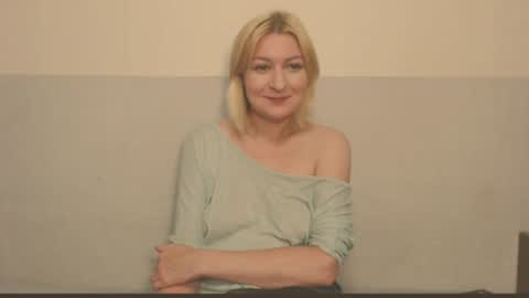 Eva online show from August 4, 10:18 pm