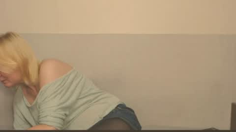 Eva online show from August 5, 12:30 am