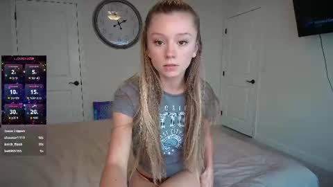 the_hotties online show from August 5, 7:56 pm