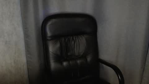 Mia online show from May 28, 4:54 pm