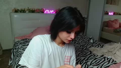the_slutty_fox online show from August 7, 6:52 pm