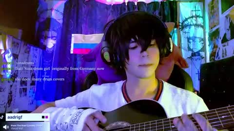thebluesky_18 online show from July 24, 3:59 pm