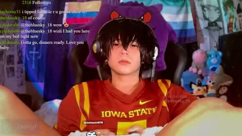 thebluesky_18 online show from July 30, 5:42 pm