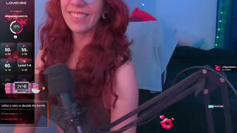Paulette online show from August 10, 1:18 am