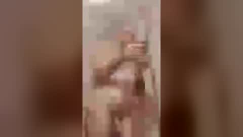 thedailyshower online show from August 6, 10:31 pm