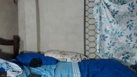 las cabras online show from May 2, 2:16 am