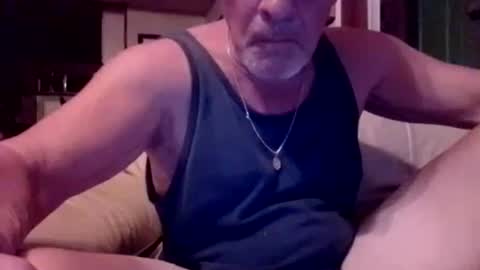 thefyreman online show from August 3, 2:29 am
