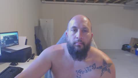 thehawaiian93 online show from April 14, 12:30 am