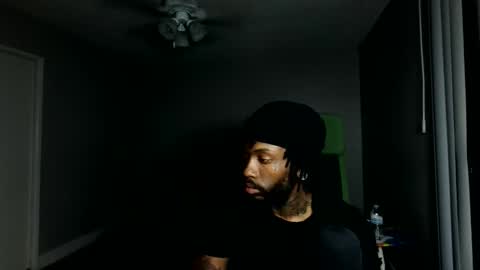 IXMCOUPLE444 online show from May 20, 3:18 am