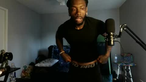 IXMCOUPLE444 online show from June 14, 1:46 am