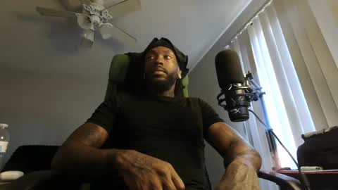 IXMCOUPLE444 online show from June 27, 1:09 am