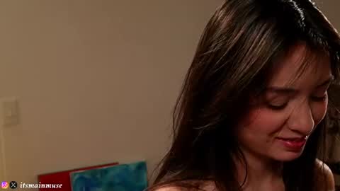 Iris online show from August 12, 3:09 am