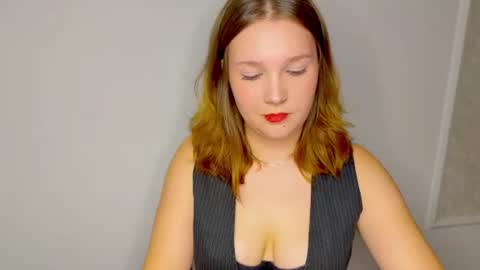 thejanebird online show from August 8, 7:58 pm