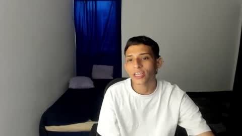 thejoker_master222 online show from August 4, 9:45 pm