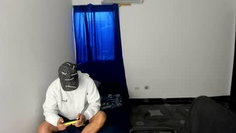 thejoker_master222 online show from August 5, 8:18 pm