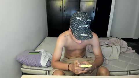 thejoker_master222 online show from August 6, 11:37 pm