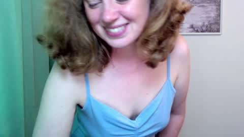 Ella online show from July 25, 8:51 am
