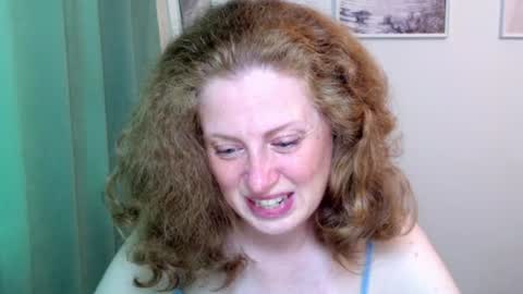 Ella online show from July 28, 7:03 am