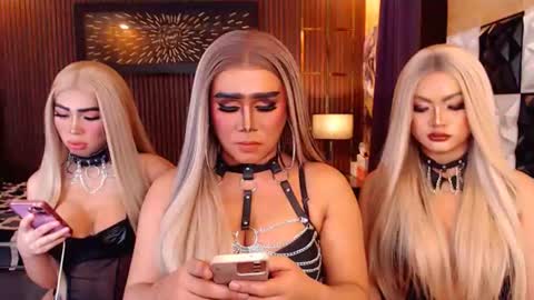 Paula online show from July 23, 2:19 pm